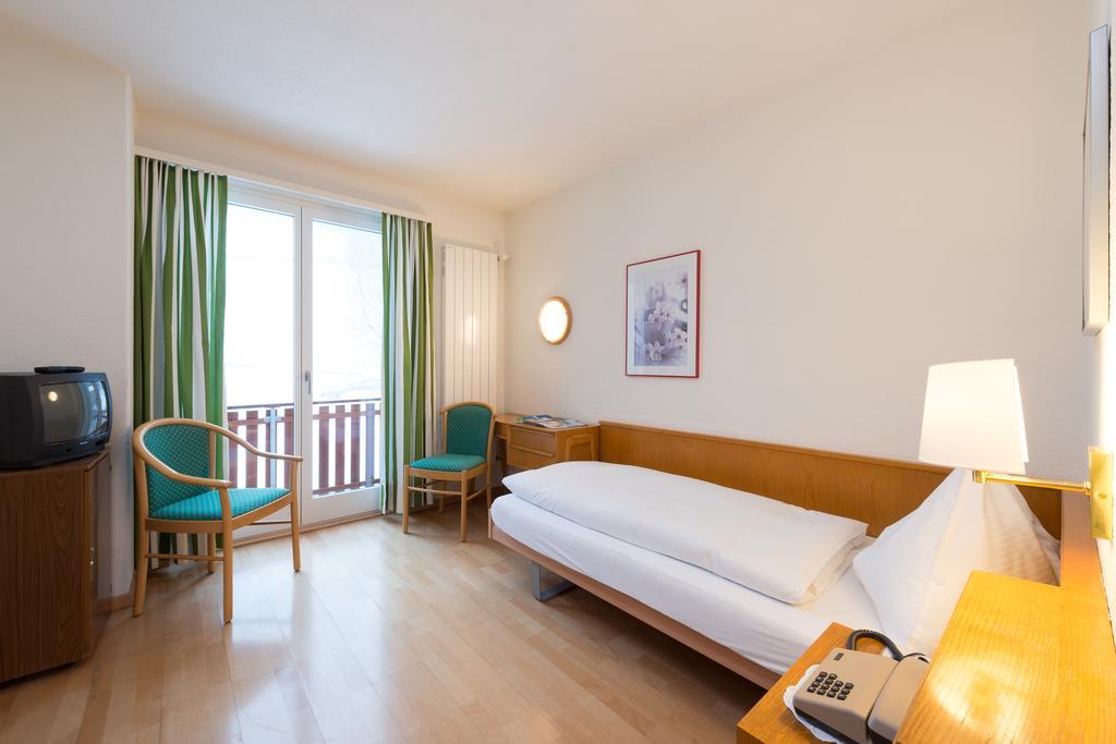 Hotel Berghaus Wengen Room photo