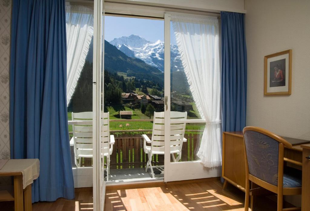 Hotel Berghaus Wengen Room photo